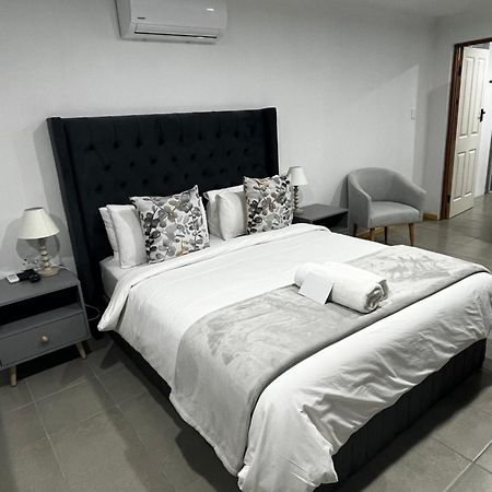 Cradock Guest House & Self Catering Экстерьер фото
